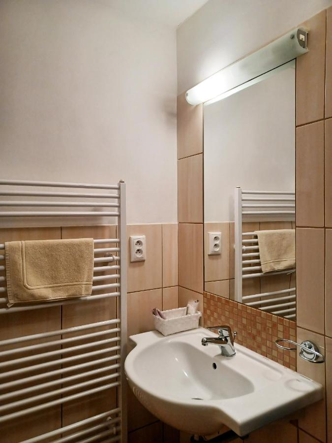 Penzion Pod Klastorom Pezinok Exteriér fotografie