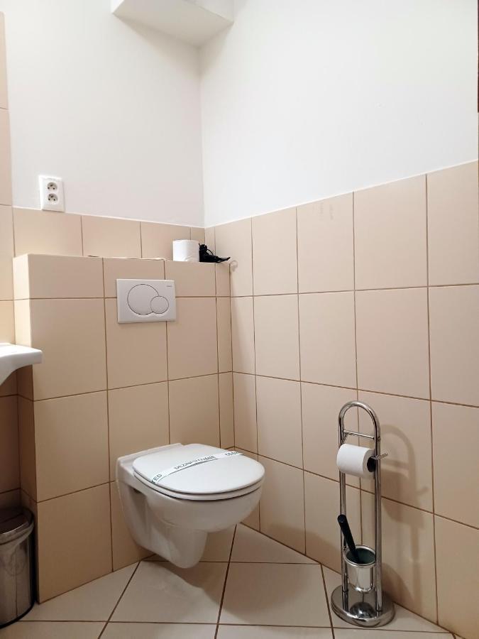 Penzion Pod Klastorom Pezinok Exteriér fotografie